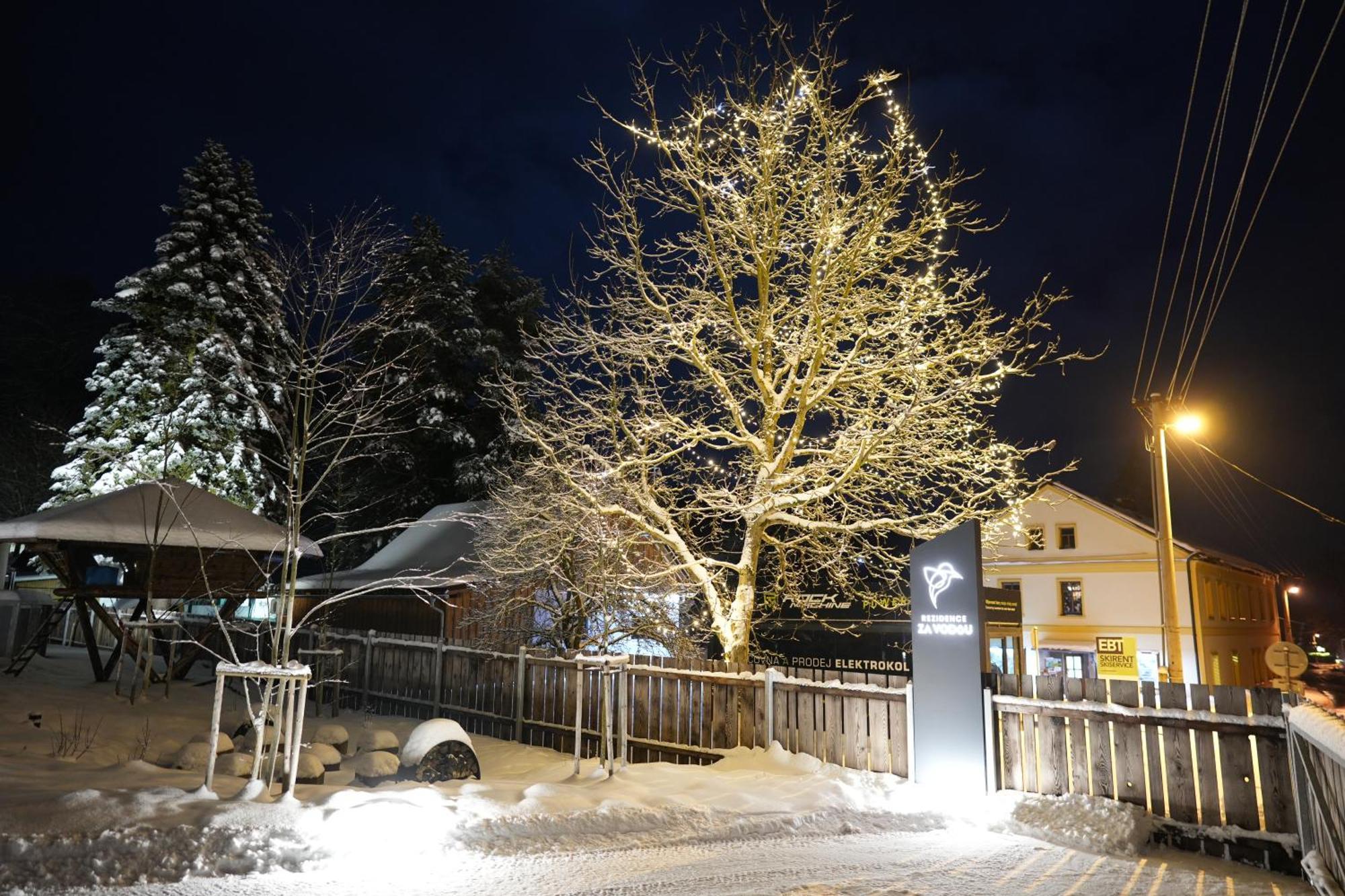 Vila Rezidence Za Vodou - Vazka Černý Důl Exteriér fotografie